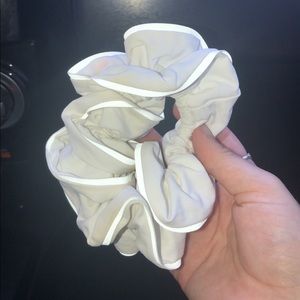 lululemon white reflective scrunchie